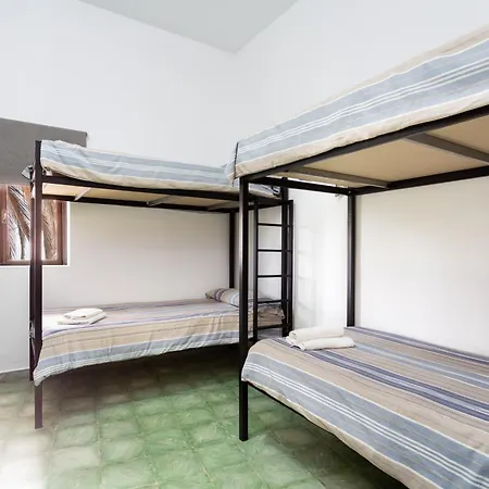 ホステル El Del Cubo San Juan de la Rambla